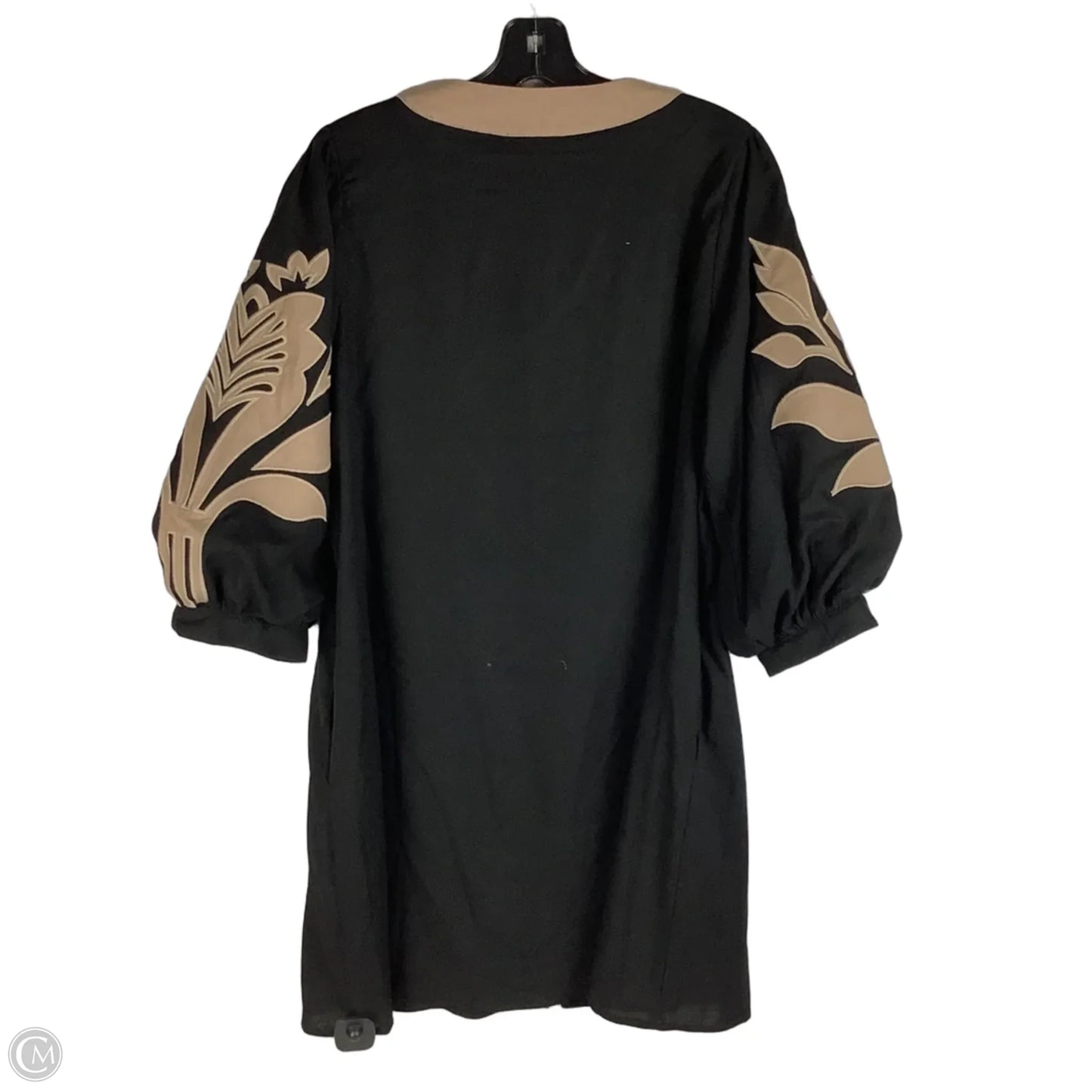 Dress Casual Short By Jodifl In Black & Tan, Size: L