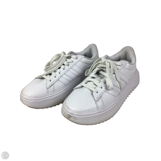 Shoes Sneakers By Adidas In White, Size: 7.5