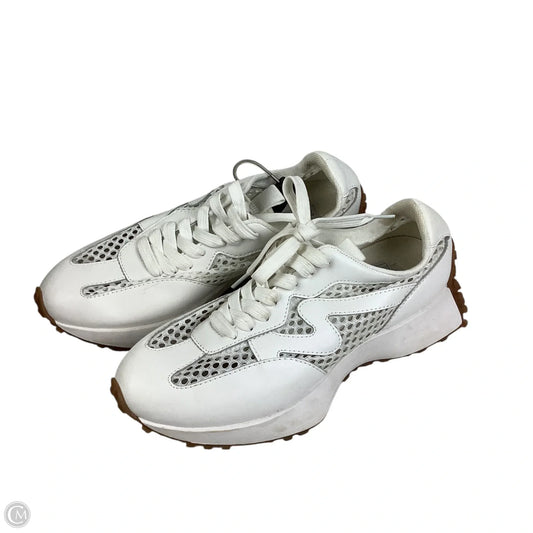 Shoes Sneakers By Steve Madden In White, Size: 7.5