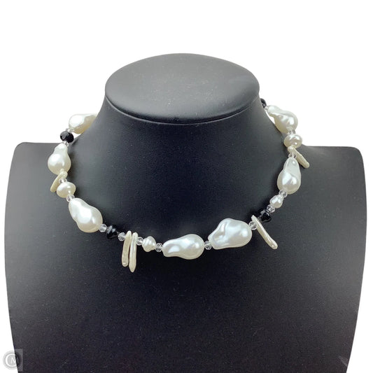 Necklace Choker & Collar By Urban Outfitters