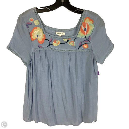 Top Short Sleeve By Blu Pepper In Blue, Size: M