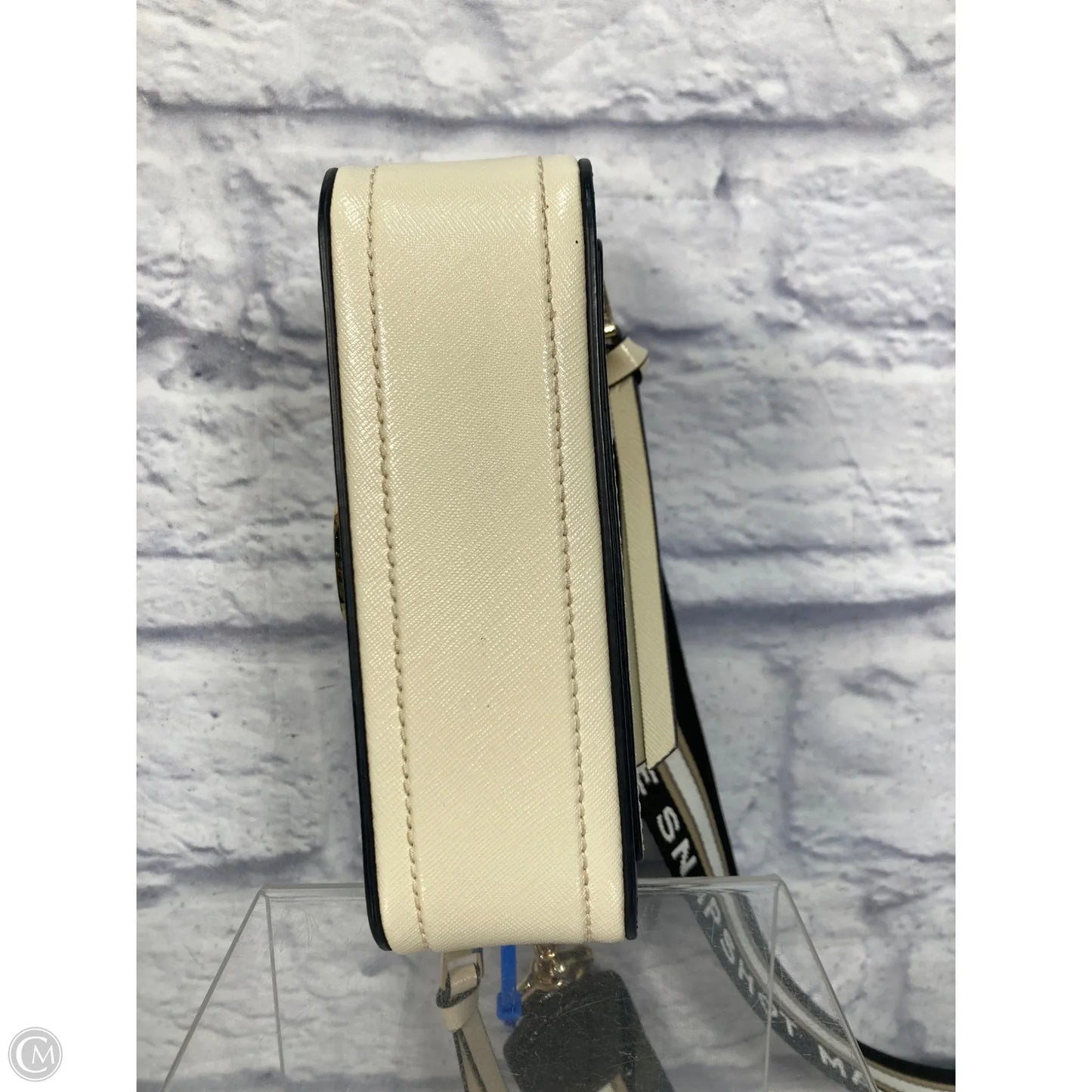 Crossbody Luxury Designer By Marc Jacobs, Size: Medium