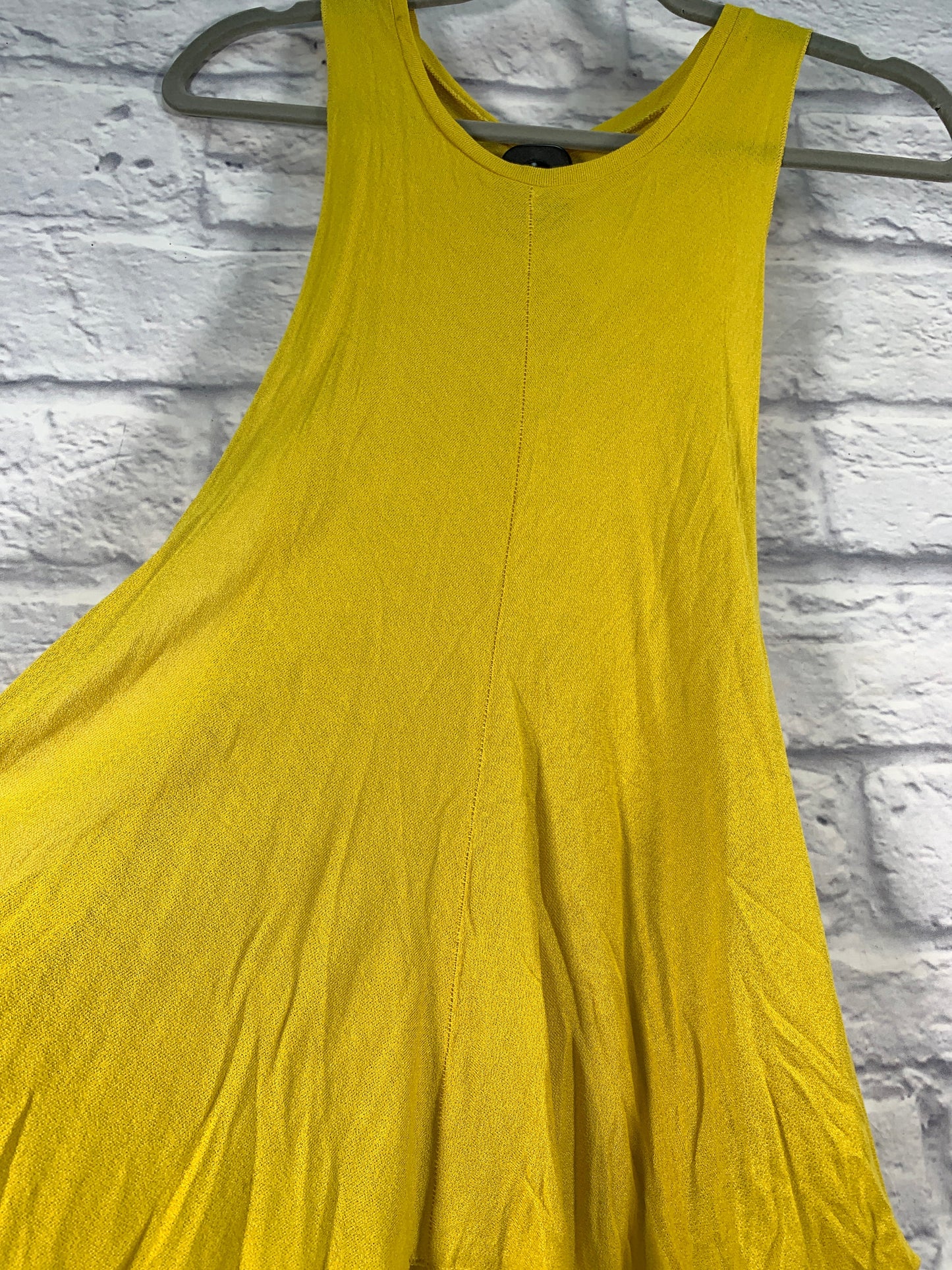 Yellow Top Sleeveless Silence And Noise, Size M