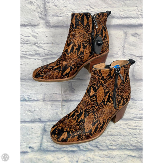 Boots Ankle Heels By Sofft In Animal Print, Size: 8