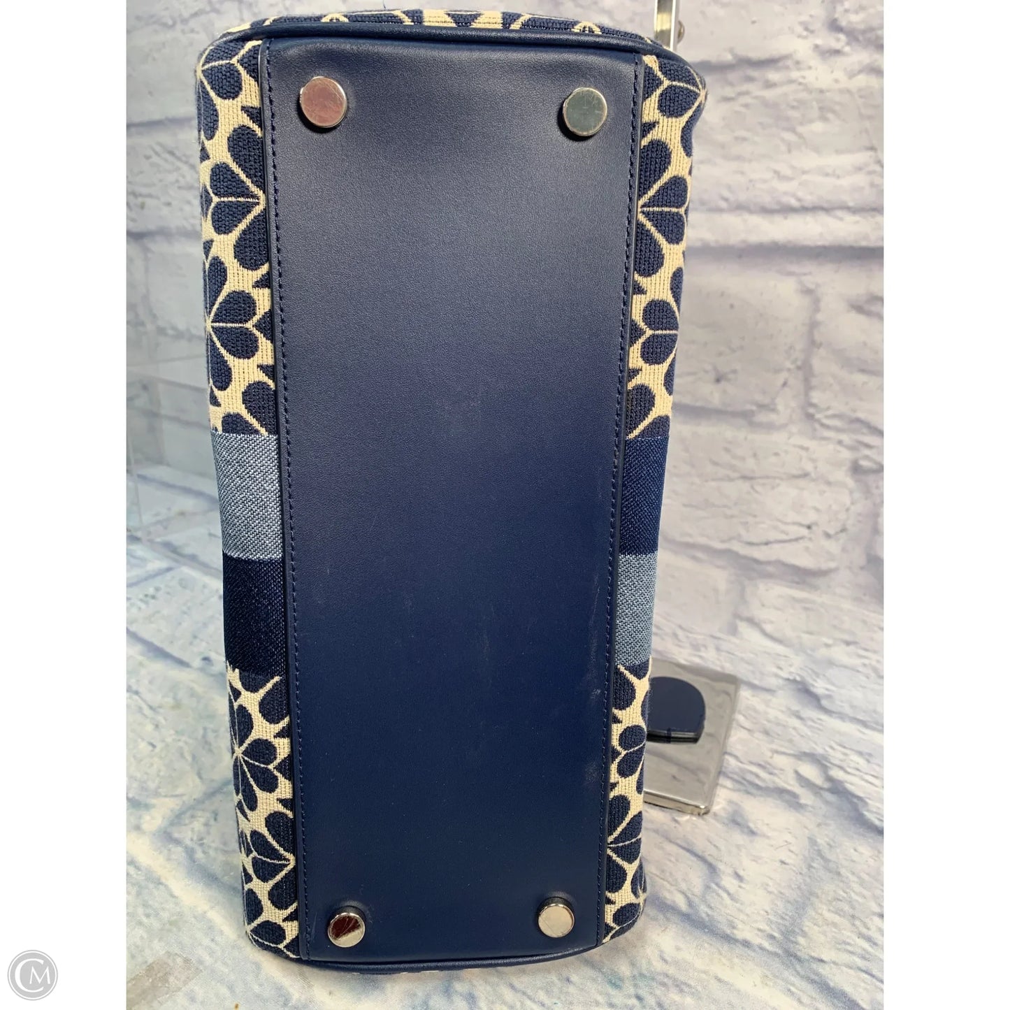 Tote Designer By Kate Spade, Size: Medium