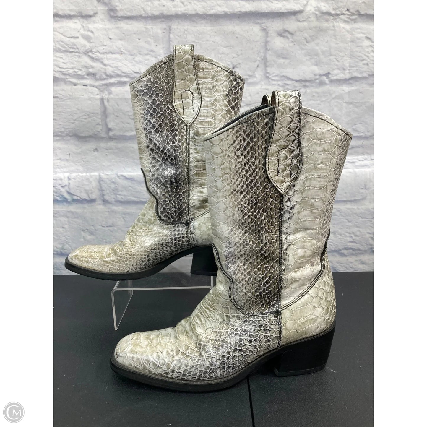 Boots Western By Tony Lama In Snakeskin Print, Size: 7