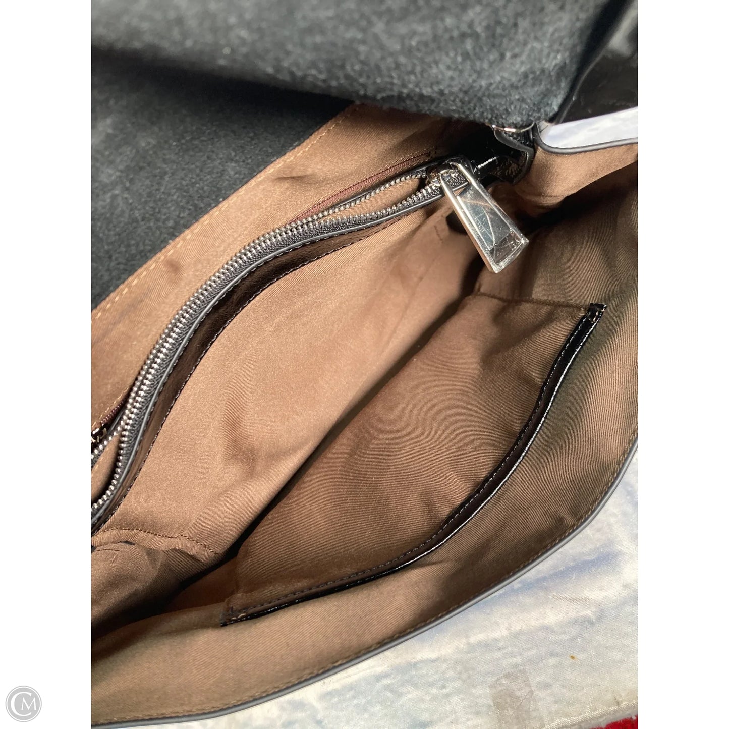 Crossbody Leather By Clothes Mentor, Size: Medium