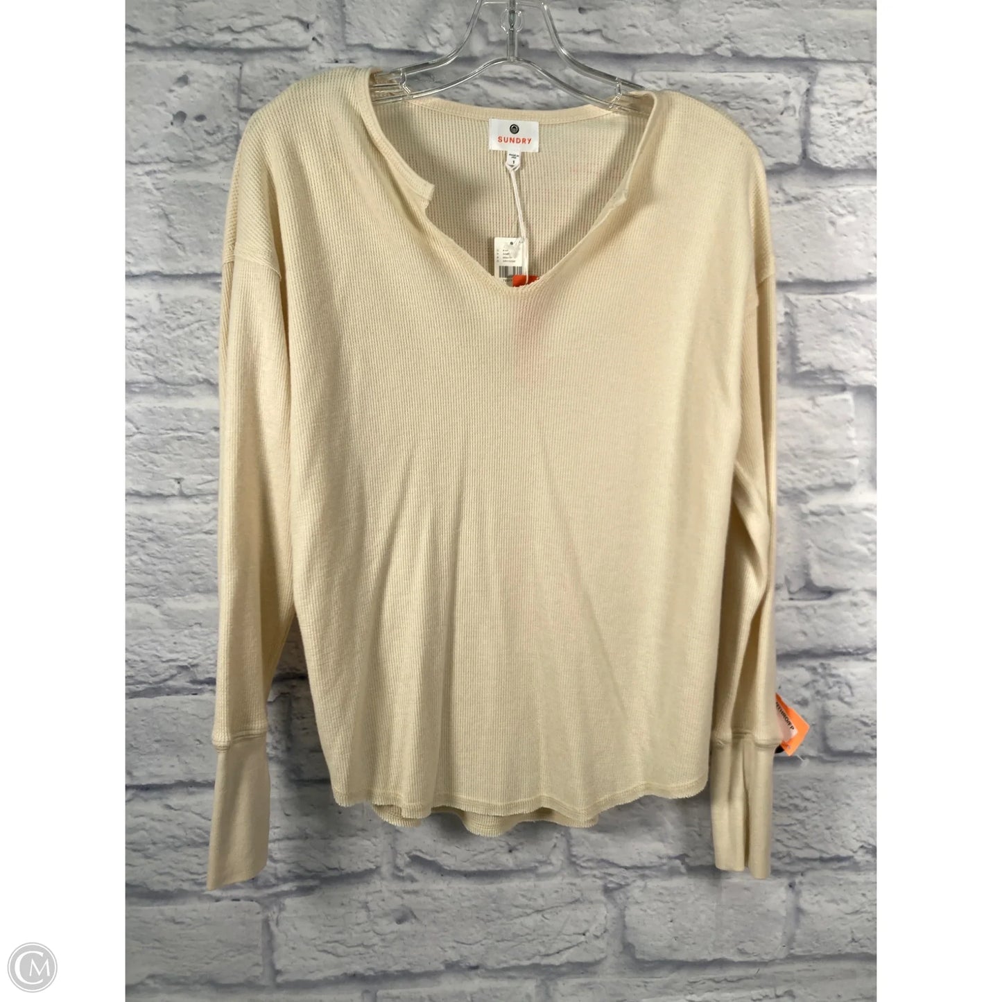Top Long Sleeve By Sundry In Cream, Size: S