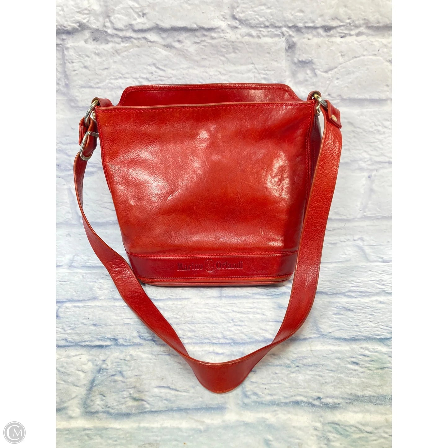 Crossbody Leather By Clothes Mentor, Size: Medium