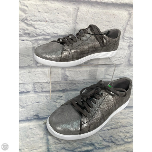 Shoes Sneakers By Cole-haan In Silver, Size: 7.5