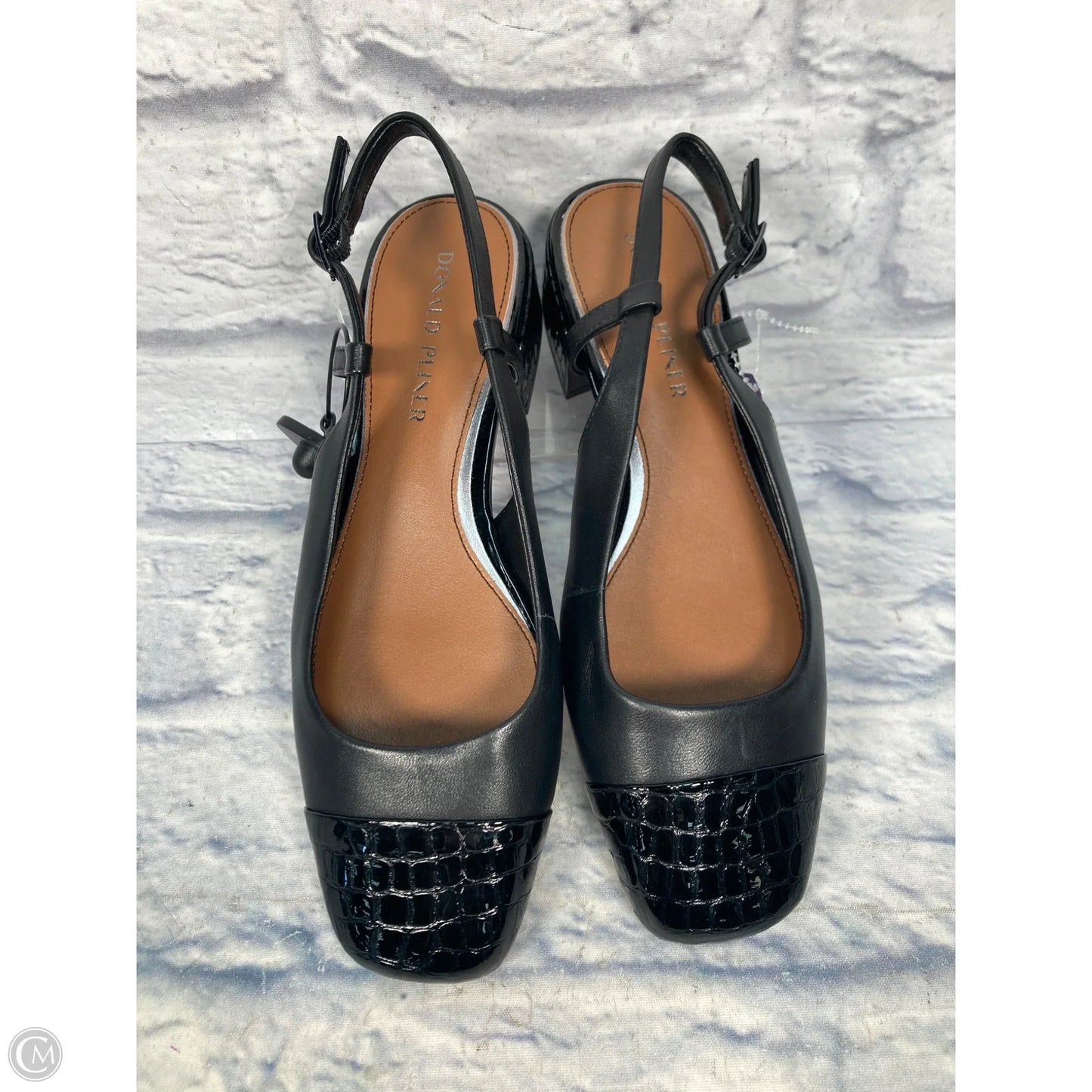 Shoes Flats By Donald Pliner In Black, Size: 8.5