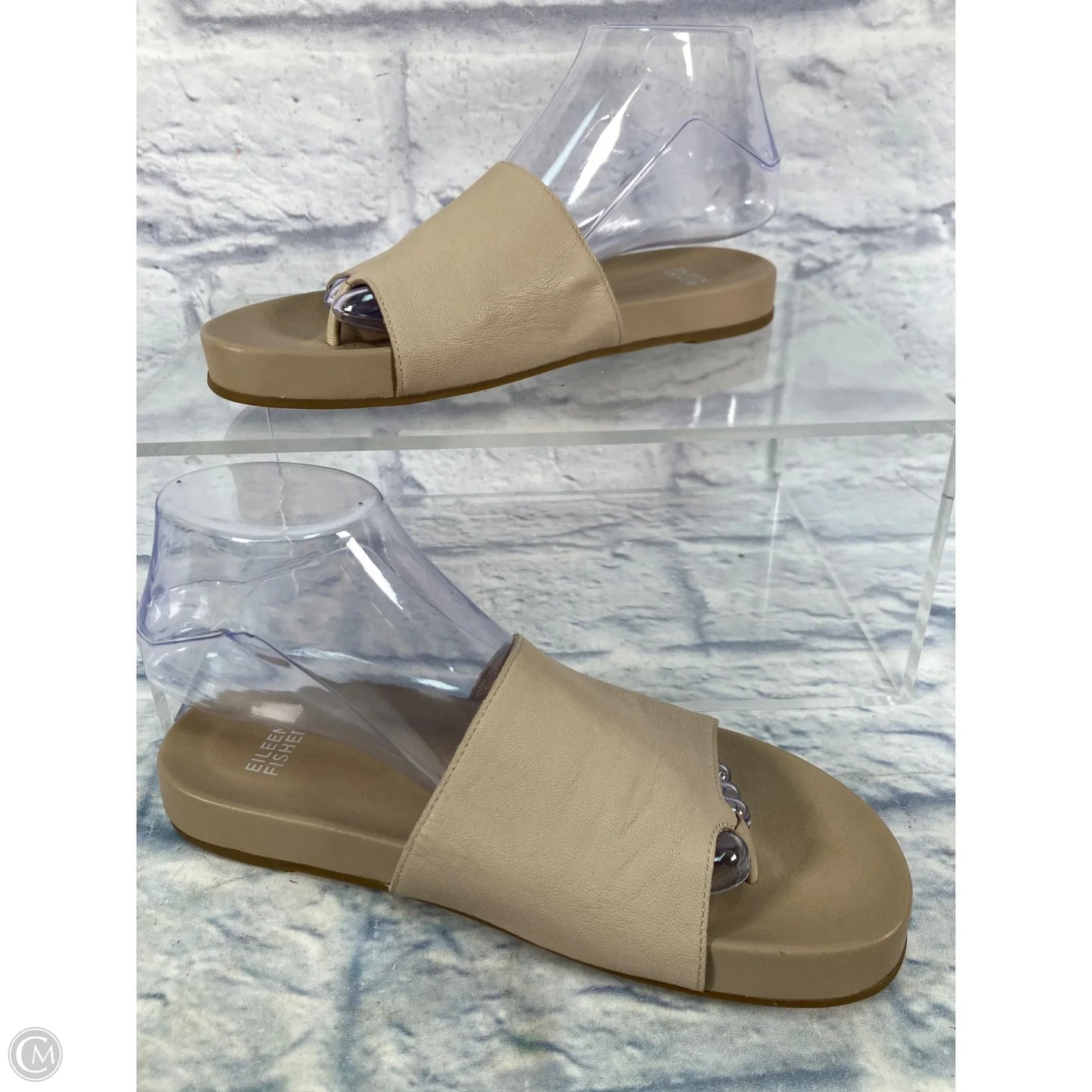 Sandals Flats By Eileen Fisher In Beige, Size: 8.5