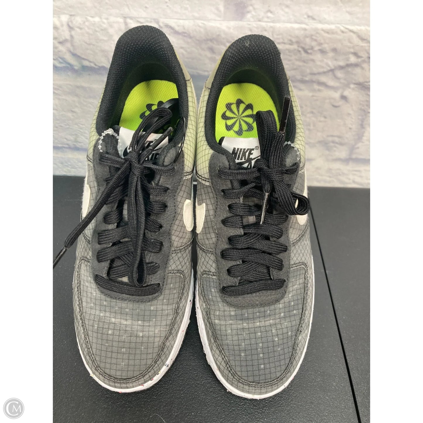 Shoes Athletic By Nike In Grey & Yellow, Size: 7