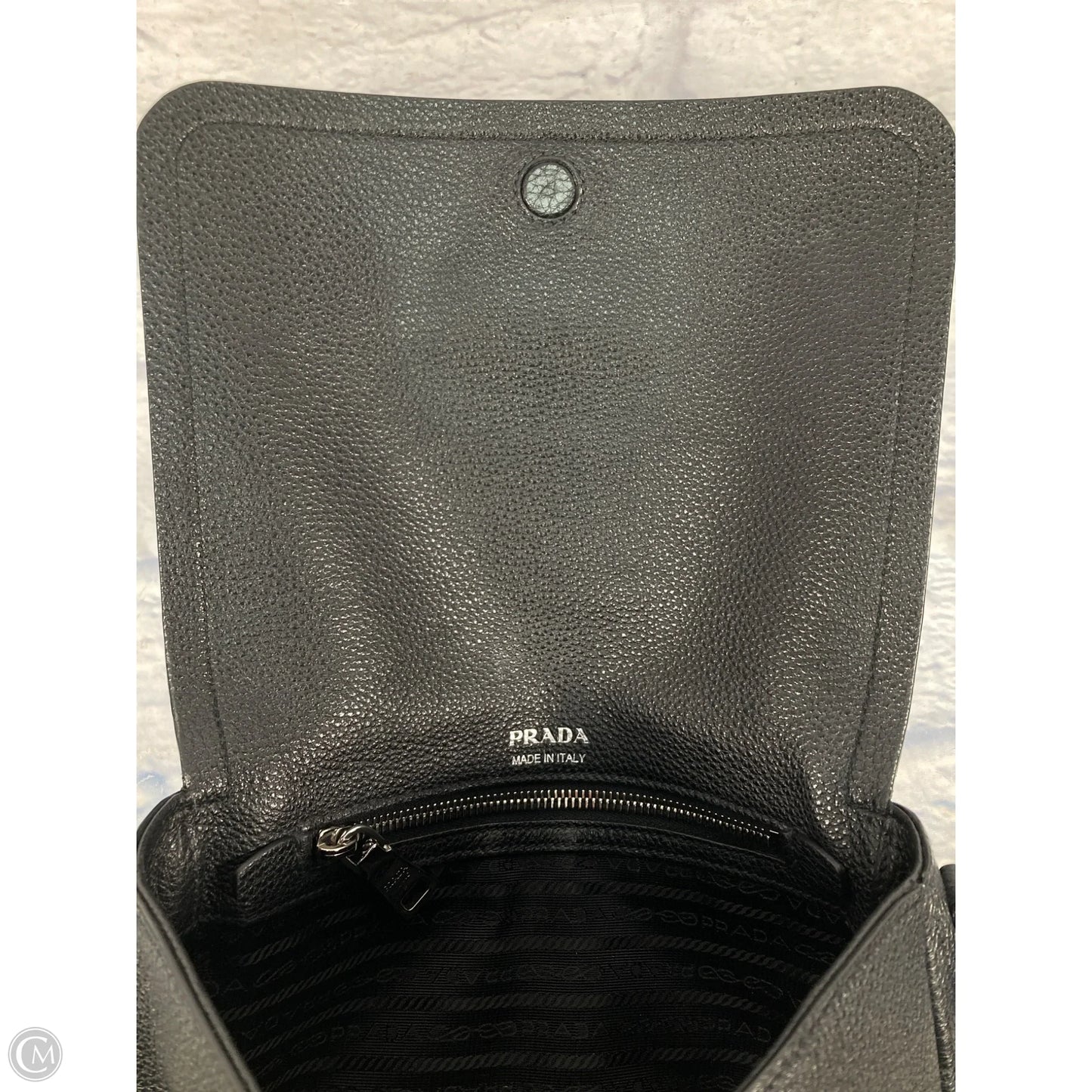 Crossbody Luxury Designer By Prada, Size: Medium