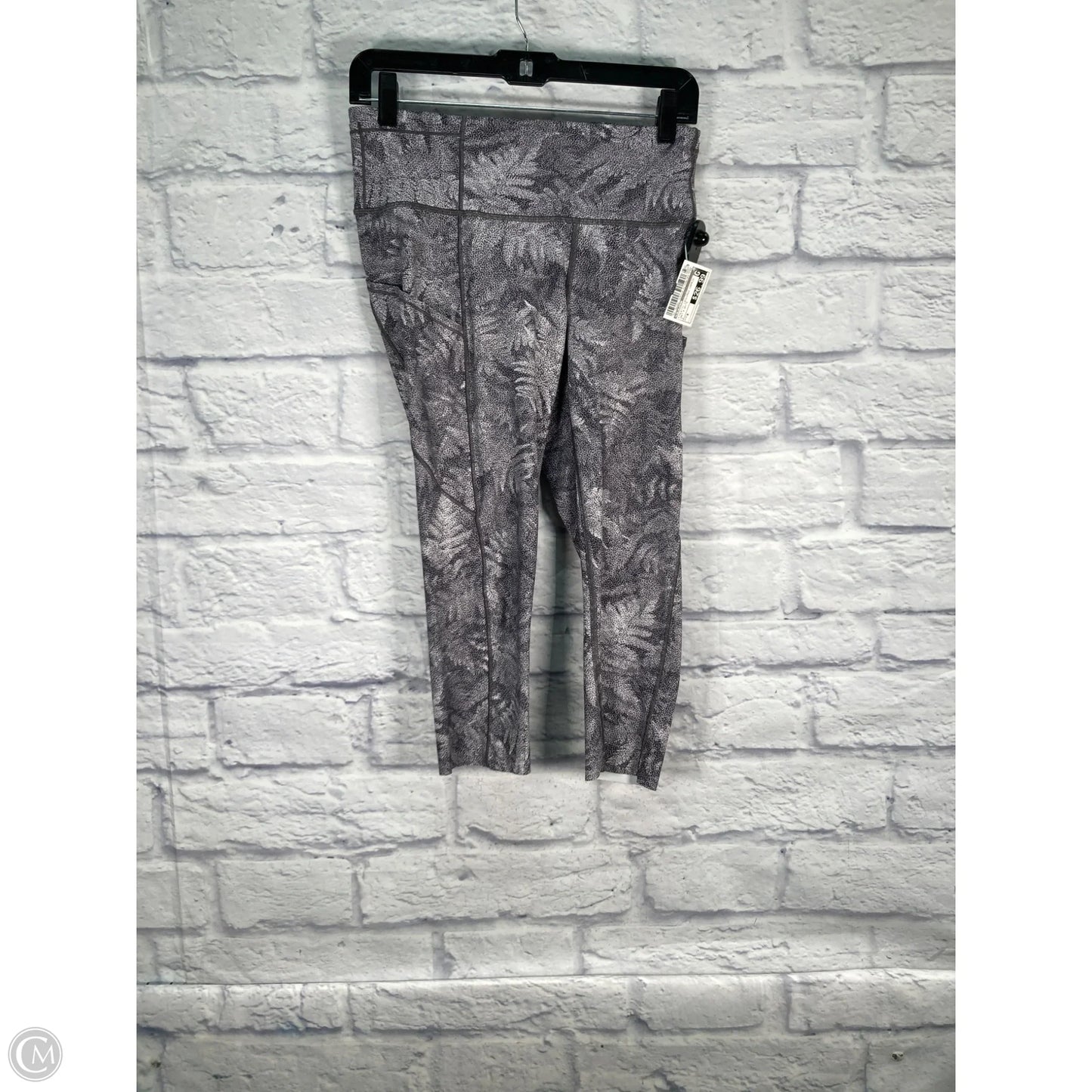 Athletic Leggings Capris By Lululemon In Grey & White, Size: 8