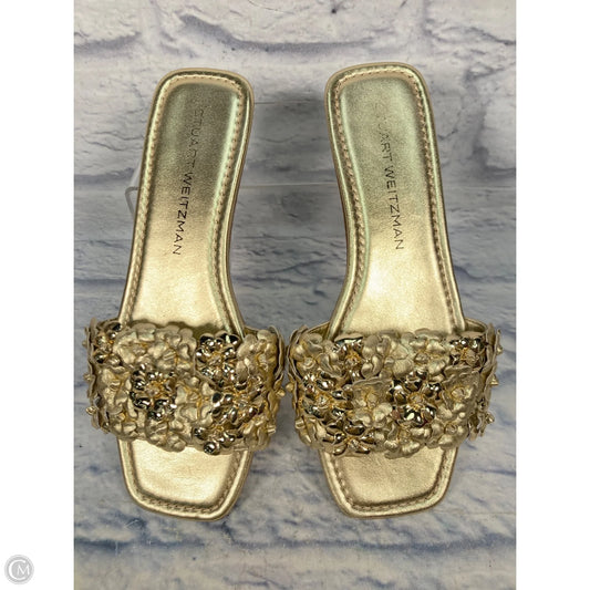 Sandals Designer By Stuart Weitzman In Gold, Size: 7