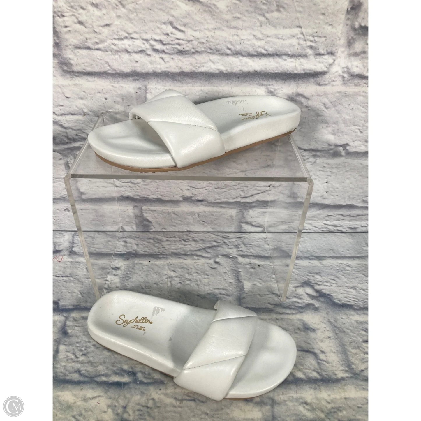 Sandals Flats By Seychelles In White, Size: 6