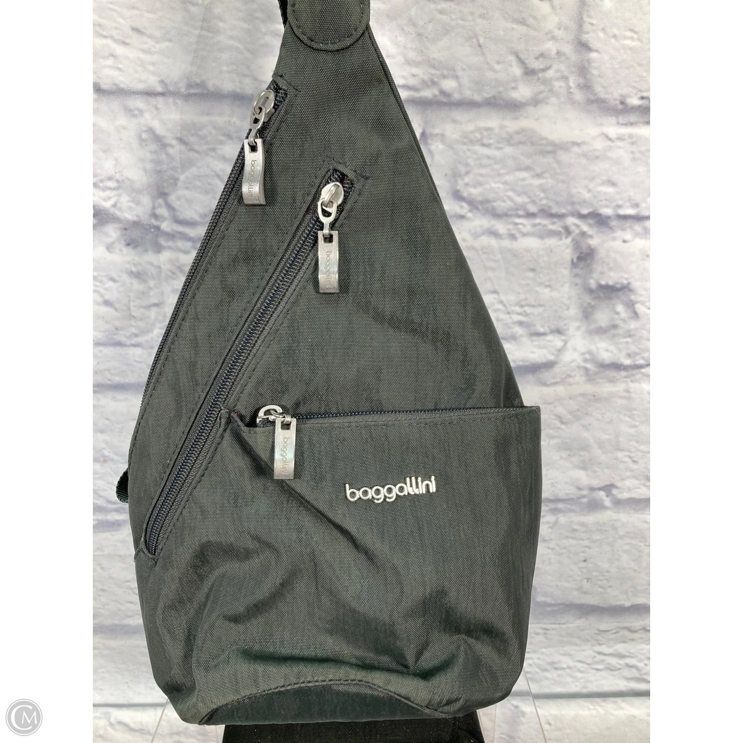 Crossbody By Baggallini, Size: Medium