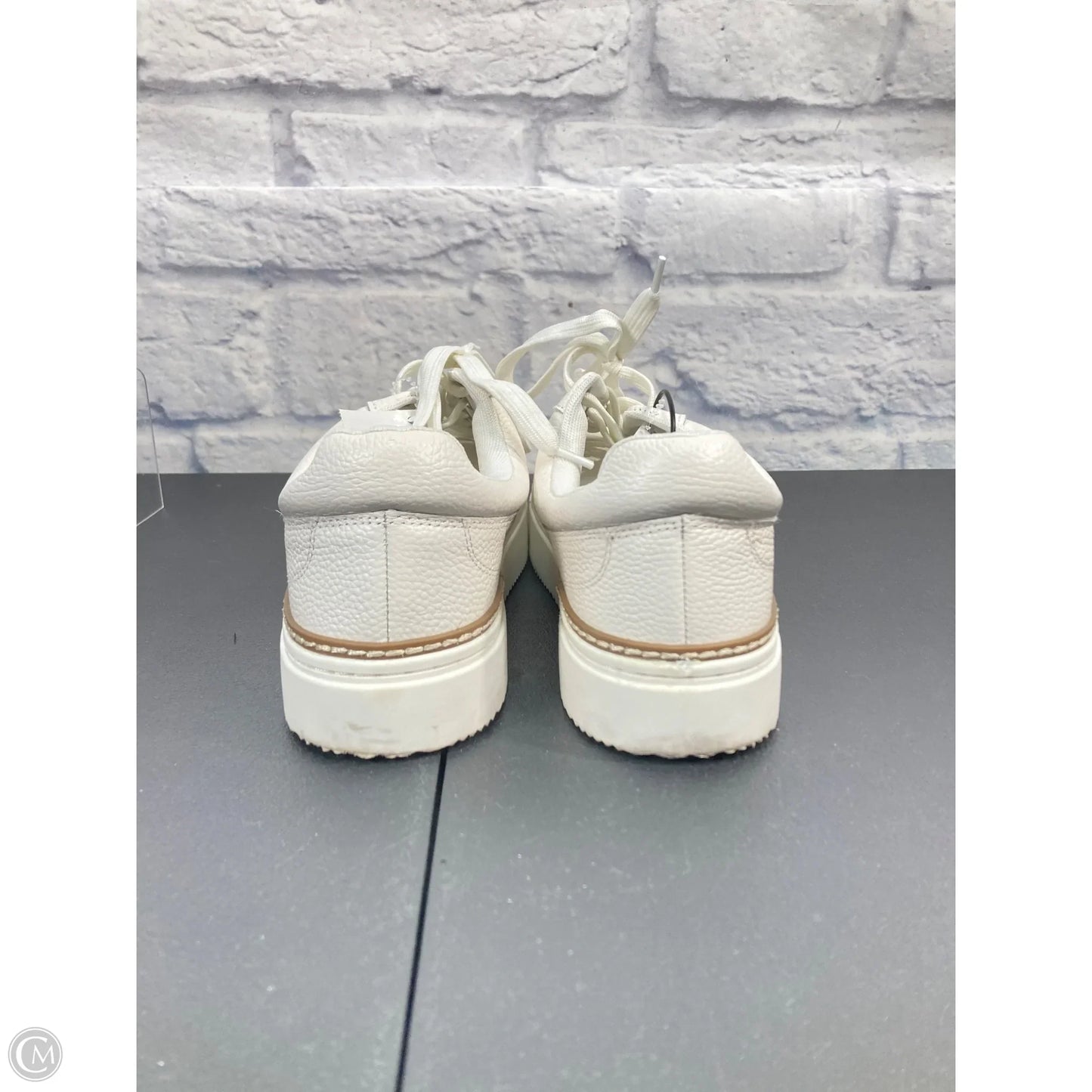 Shoes Sneakers By Vince Camuto In White, Size: 8.5