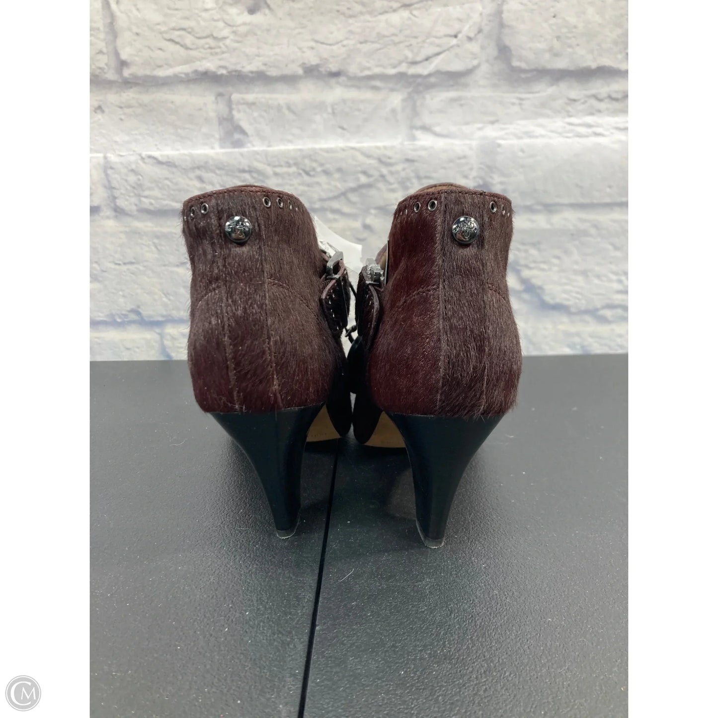 Boots Ankle Heels By Donald Pliner In Maroon, Size: 7.5