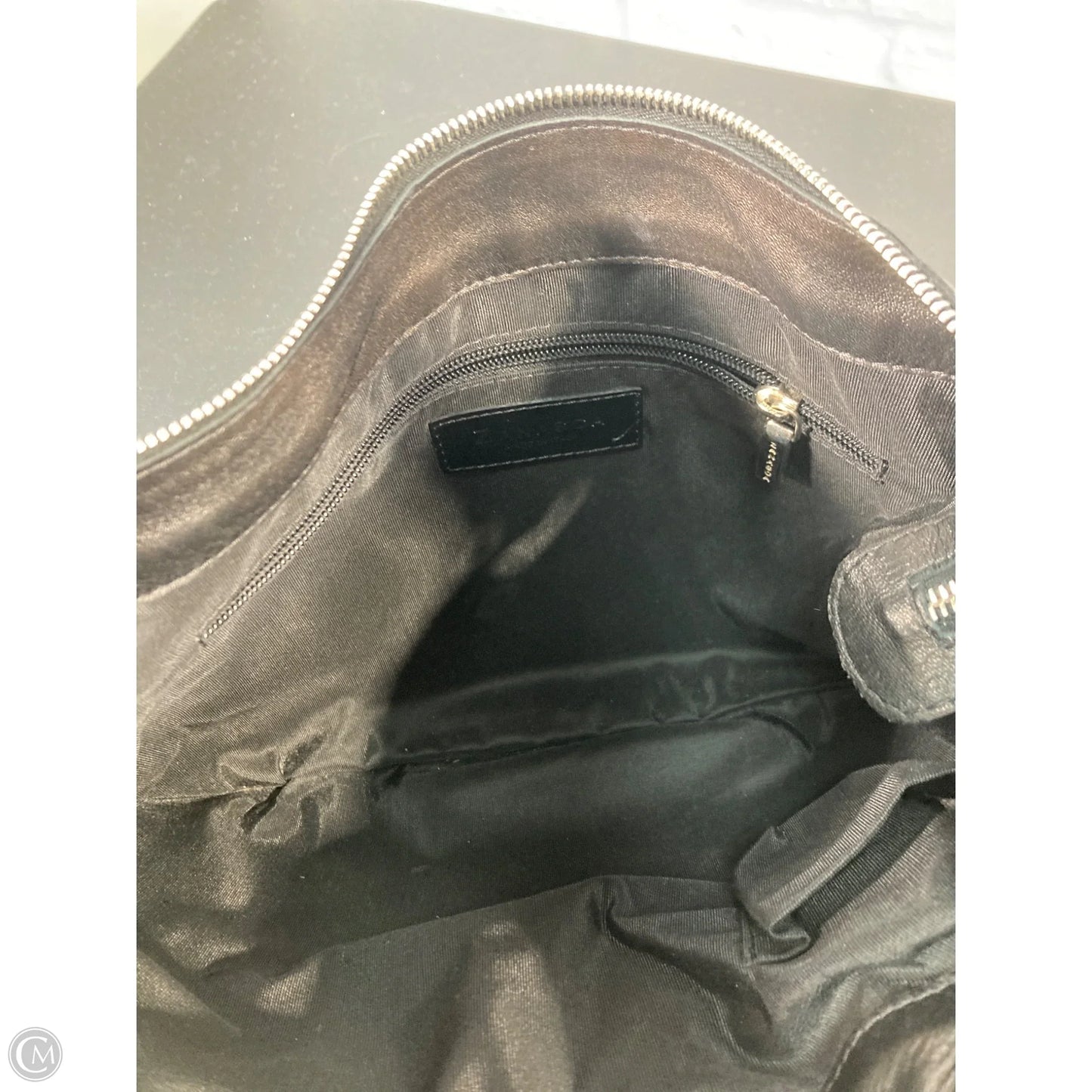 Handbag Leather By Clothes Mentor, Size: Medium
