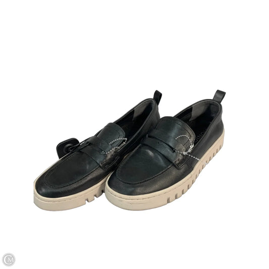 Shoes Flats By Vionic In Black, Size: 6.5