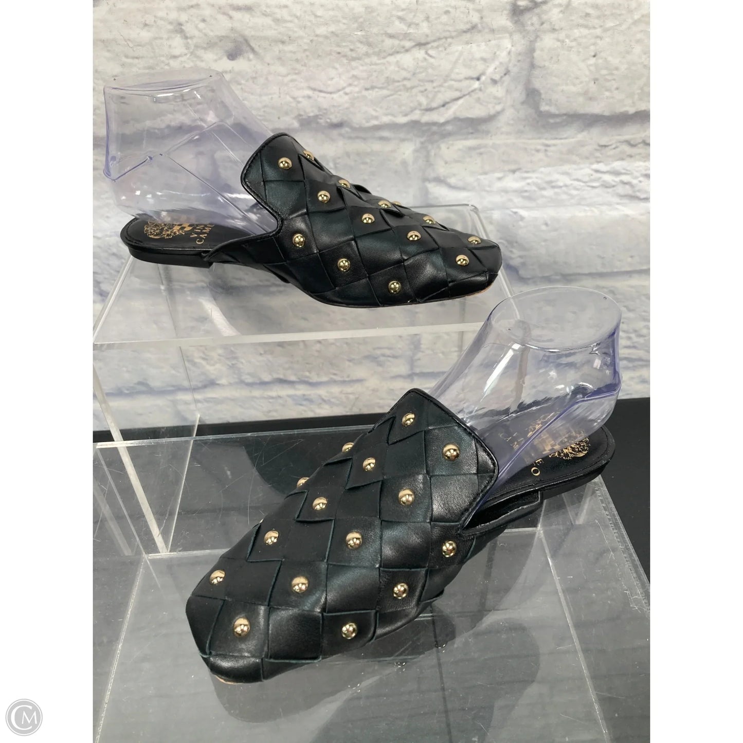 Sandals Flats By Vince Camuto In Black, Size: 6