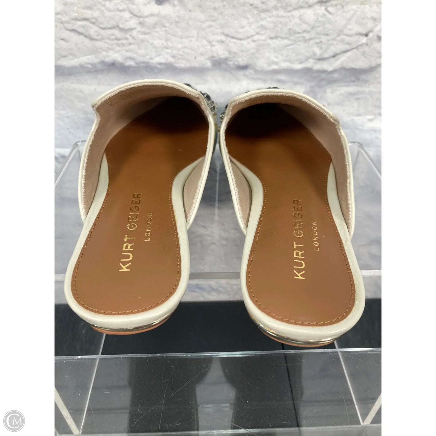 Shoes Designer By Kurt Geiger In Cream, Size: 6
