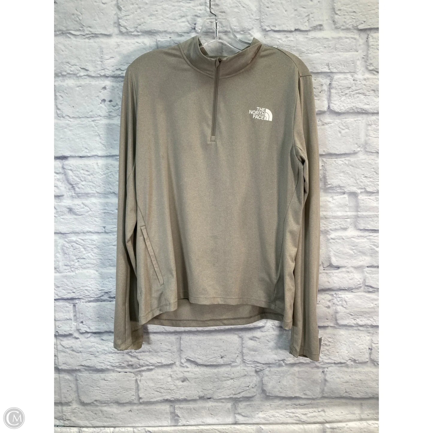 Athletic Top Long Sleeve Collar By The North Face In Beige, Size: L