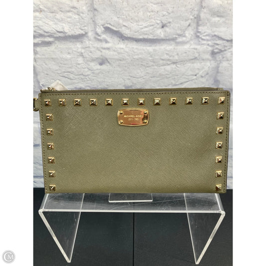 Wristlet Designer By Michael Kors, Size: Large