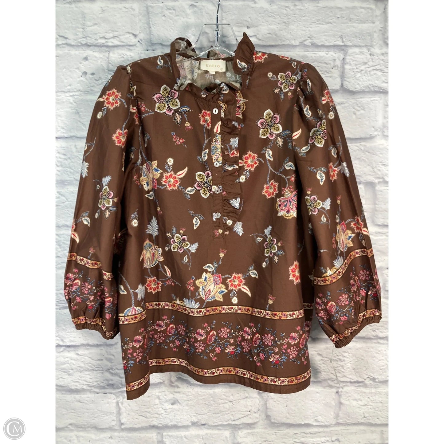 Top Short Sleeve By Entro In Brown, Size: L