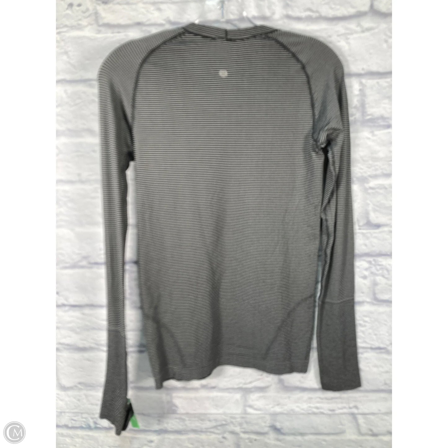 Athletic Top Long Sleeve Crewneck By Lululemon In Black & White, Size: 6