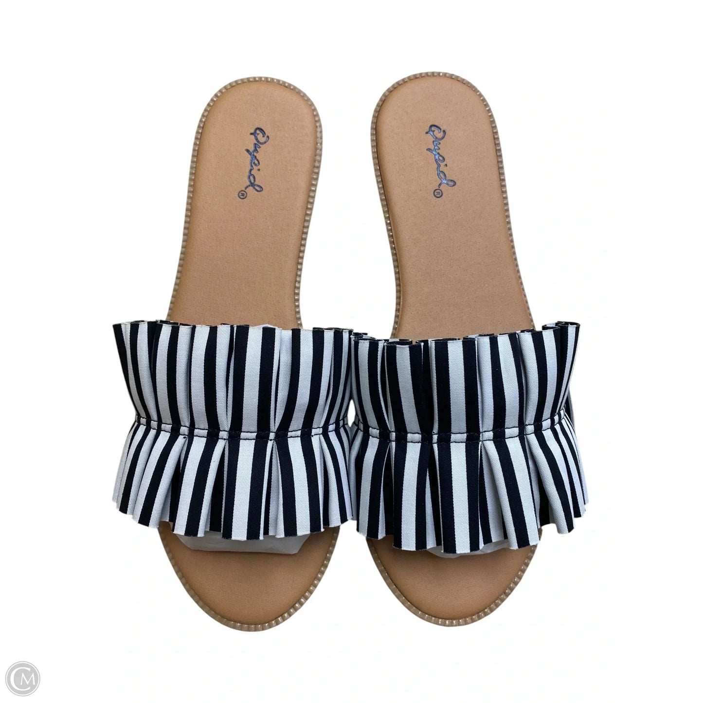 Sandals Flats By Qupid In Black & White, Size: 8