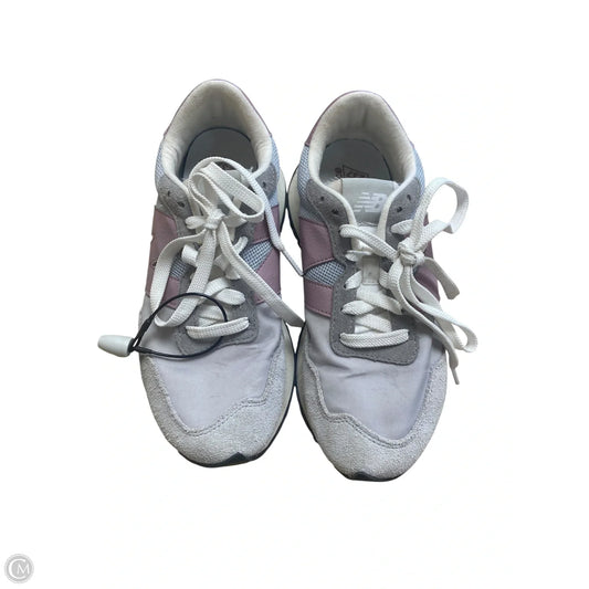 Shoes Athletic By New Balance In Grey, Size: 6.5