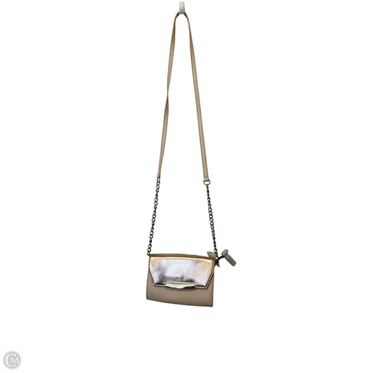 Crossbody By Express, Size: Small