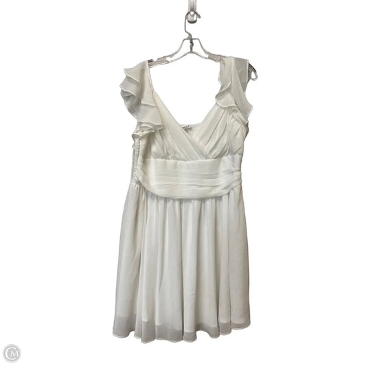 Dress Party Short By Clothes Mentor In White, Size: Xl