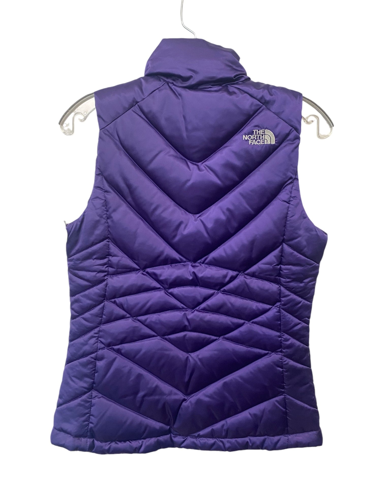 Vest Puffer & Quilted By The North Face In Purple, Size: Xs