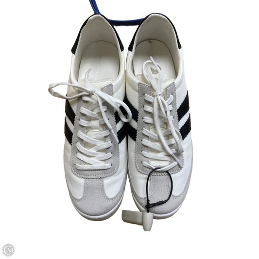 Shoes Sneakers By Madden Girl In White, Size: 7.5