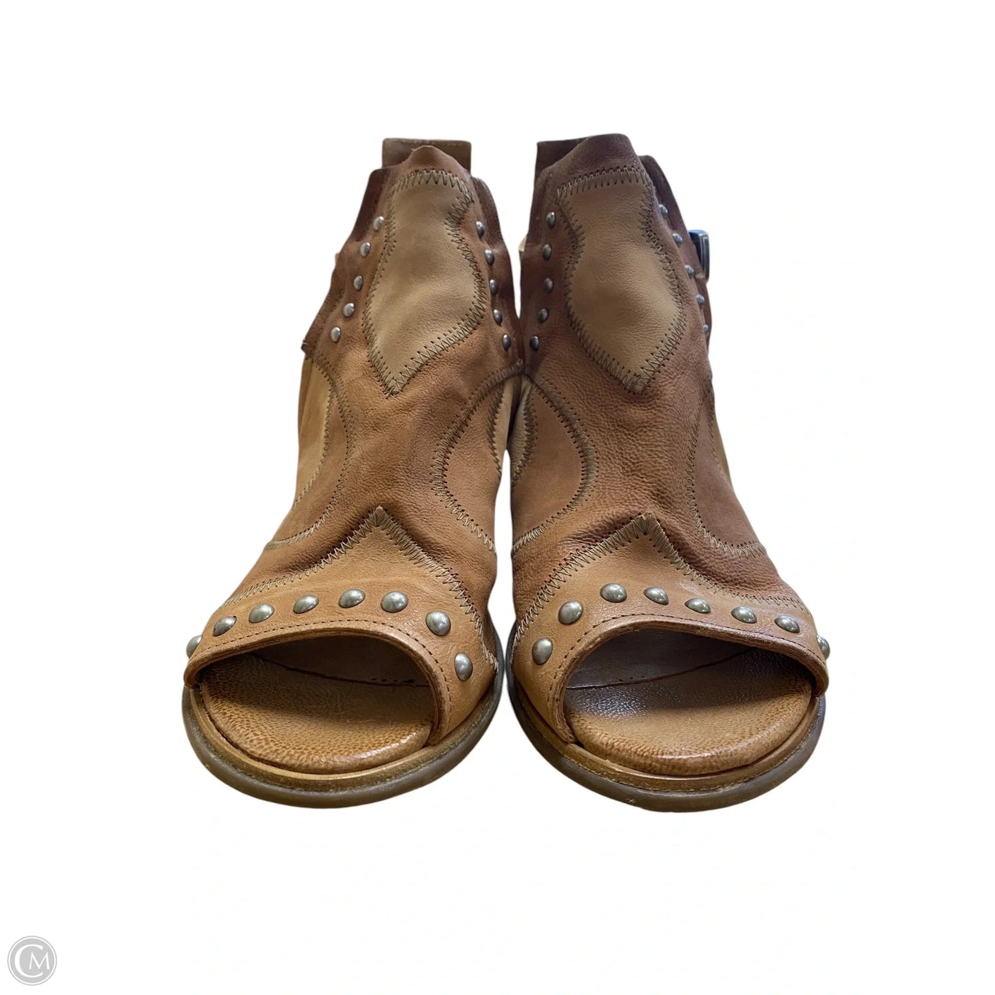 Shoes Flats By Clothes Mentor In Tan, Size: 9