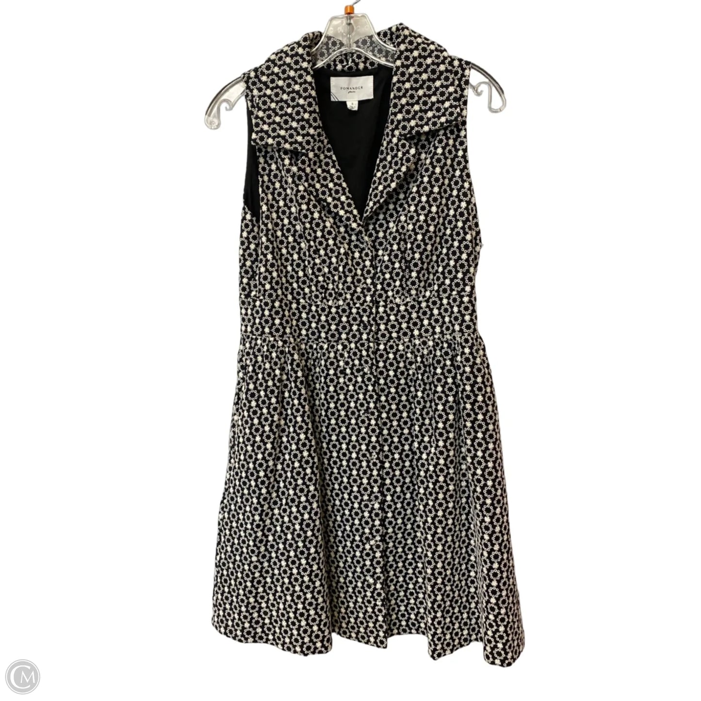 Dress Casual Short By Pomander Place In Black & White, Size: S