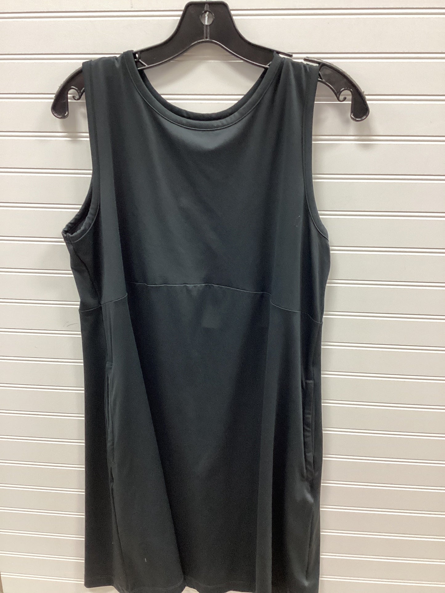 Athletic Dress By Columbia In Black, Size:Xl