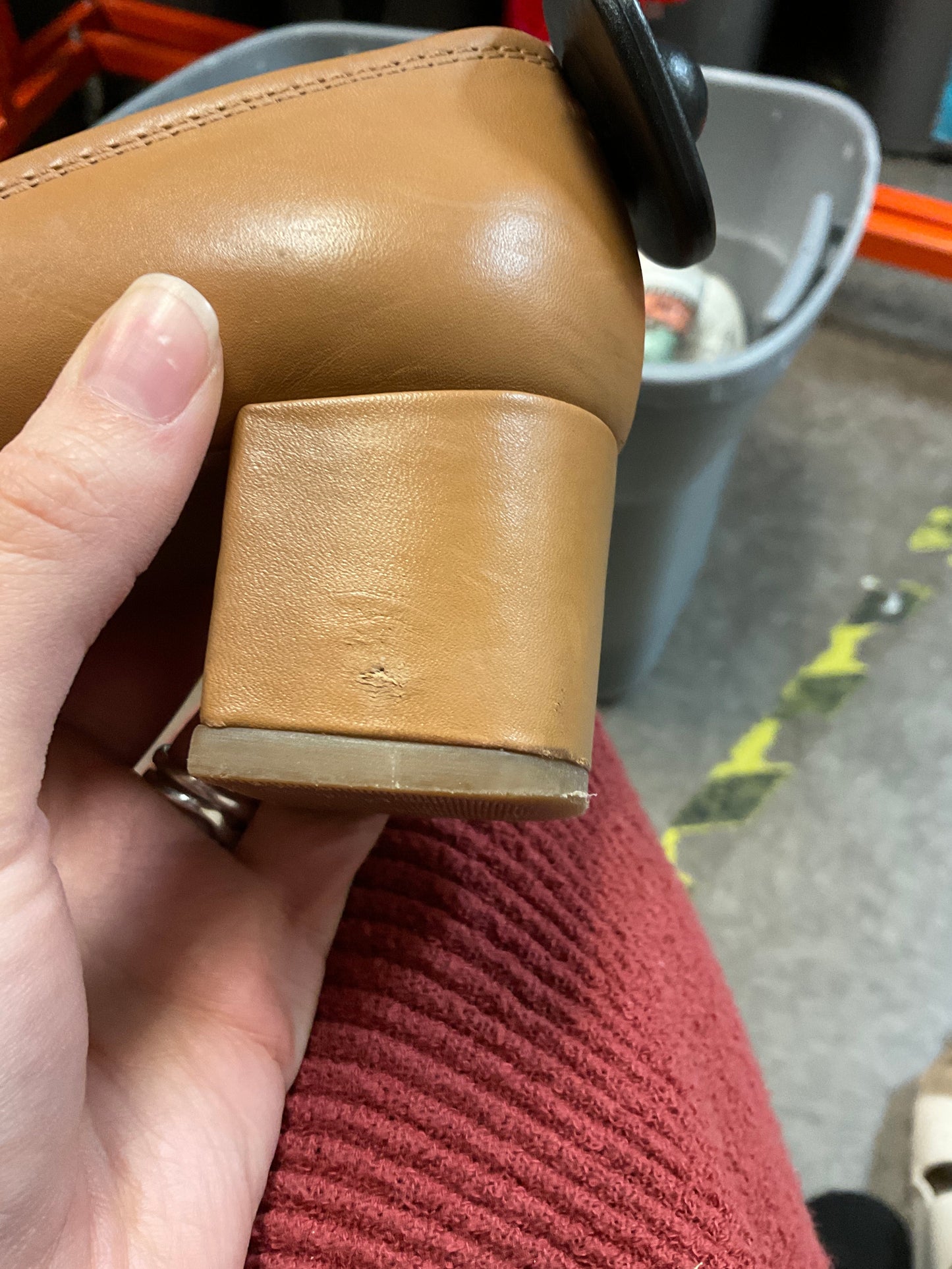 Shoes Designer By Tory Burch In Tan, Size: 6.5