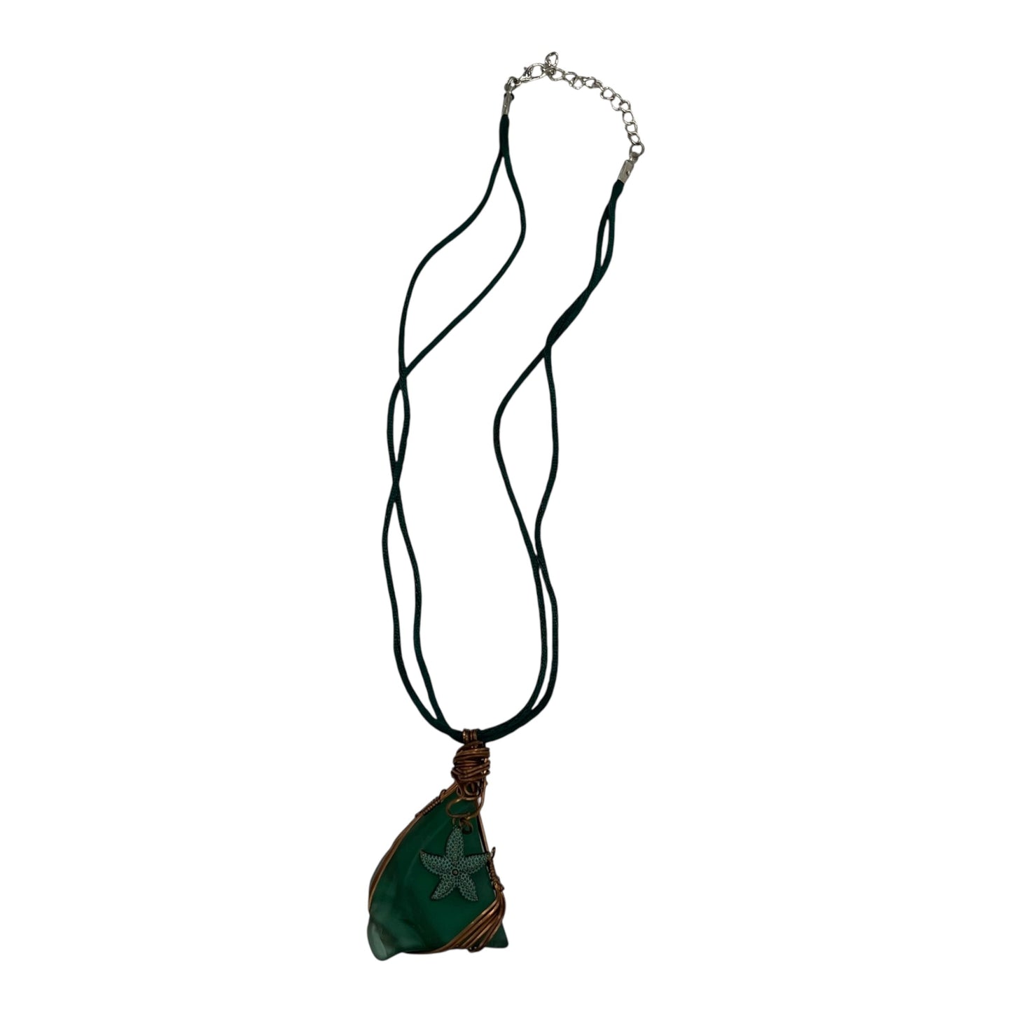 Necklace Charm By    Clothes Mentor In Green