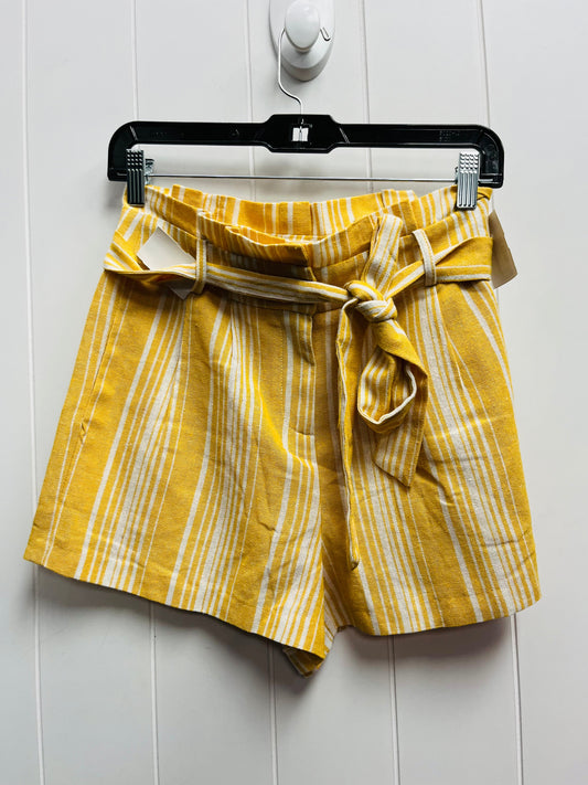 Yellow Shorts Clothes Mentor, Size S