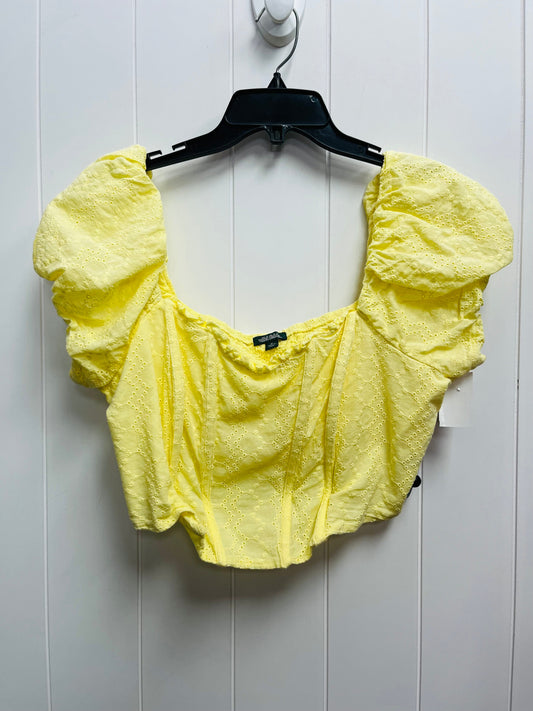 Top Short Sleeve By Wild Fable In Yellow, Size: Xl