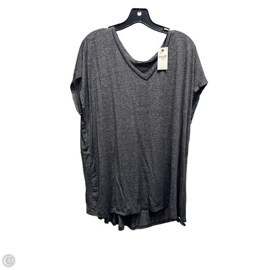 Top Short Sleeve Basic By Lane Bryant In Grey, Size: 18