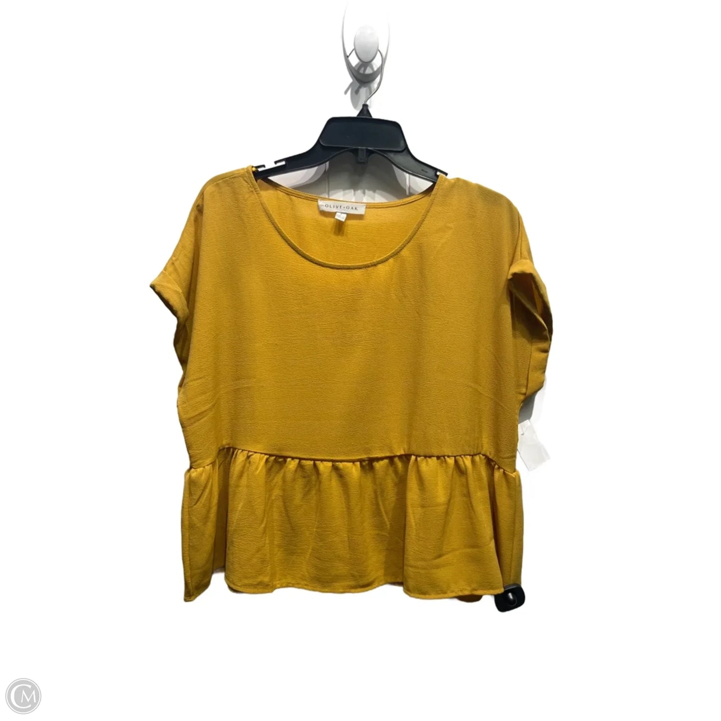 Top Short Sleeve By Olive And Oak In Yellow, Size: L
