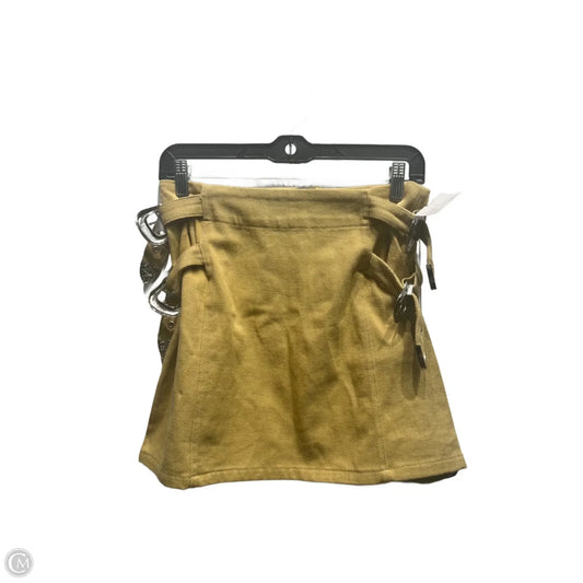 Skirt Mini & Short By Clothes Mentor In Tan, Size: S