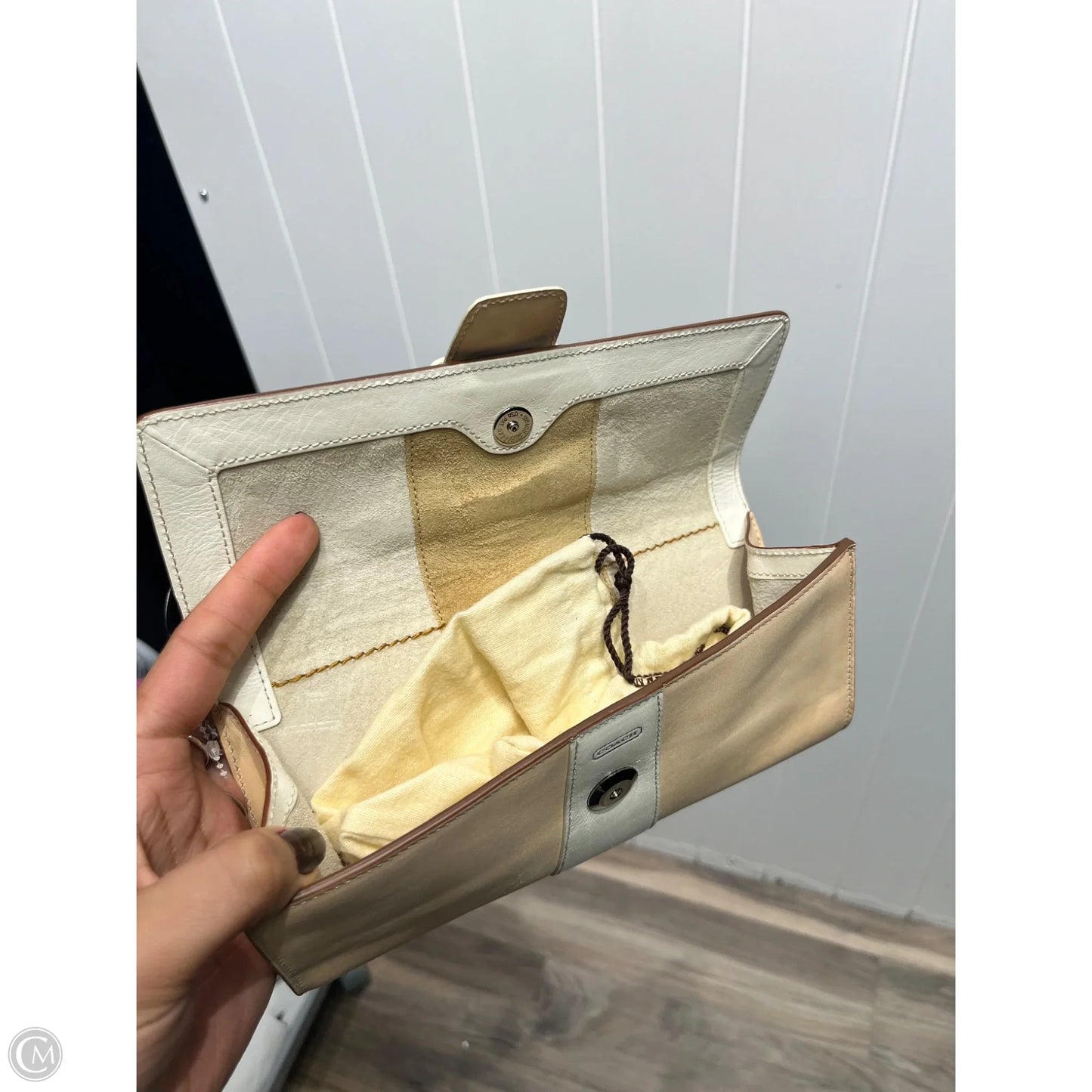 Wristlet Designer By Coach, Size: Medium