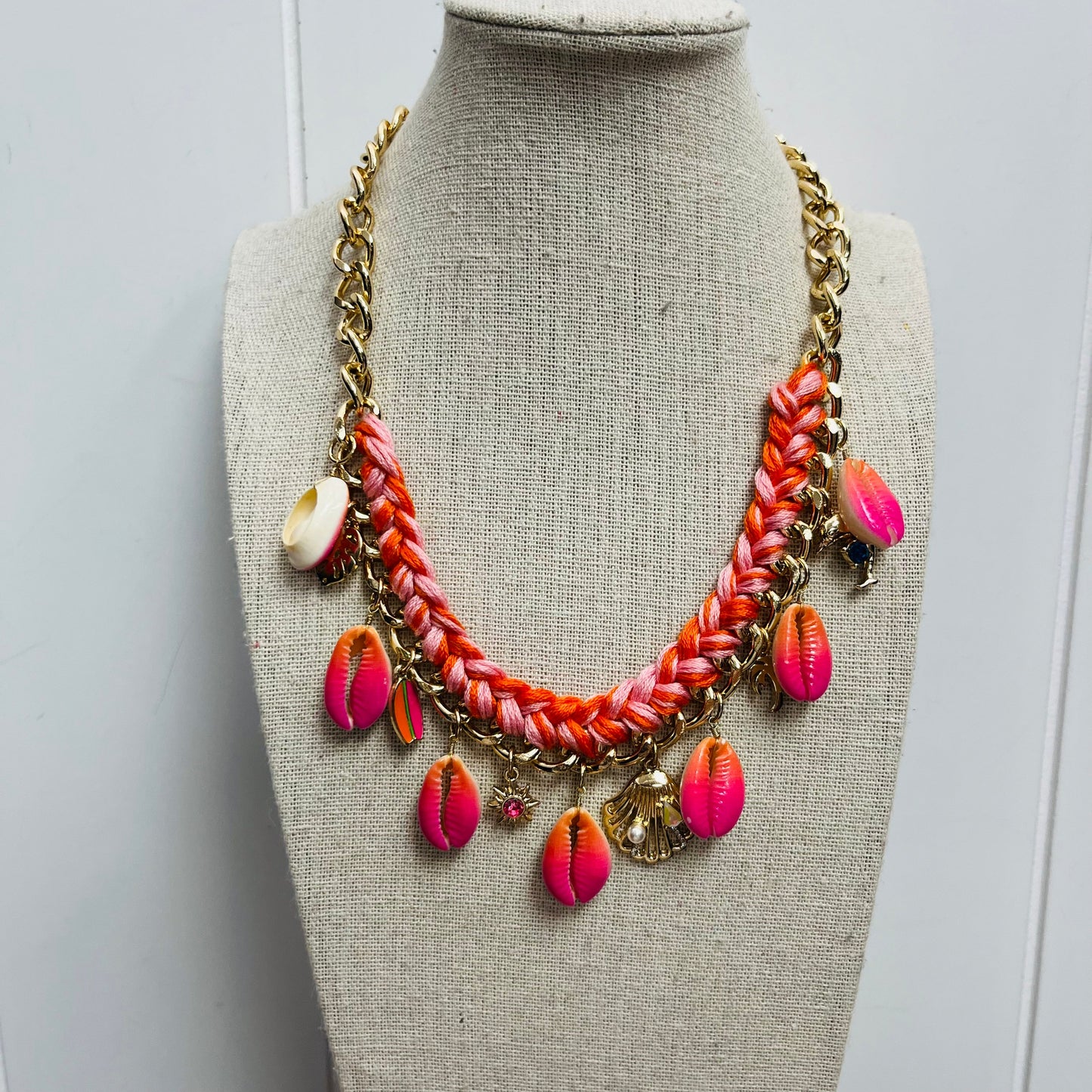 Necklace Statement By Betsey Johnson